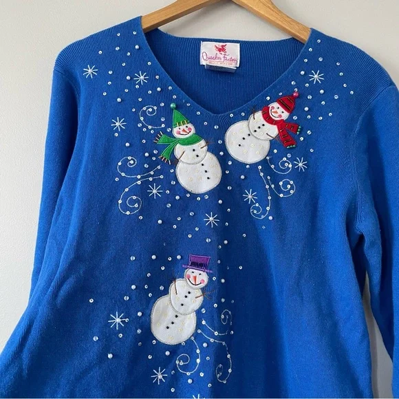 3/$20 Quacker Factory Blue Snowman Knit Top - Picture 2 of 10